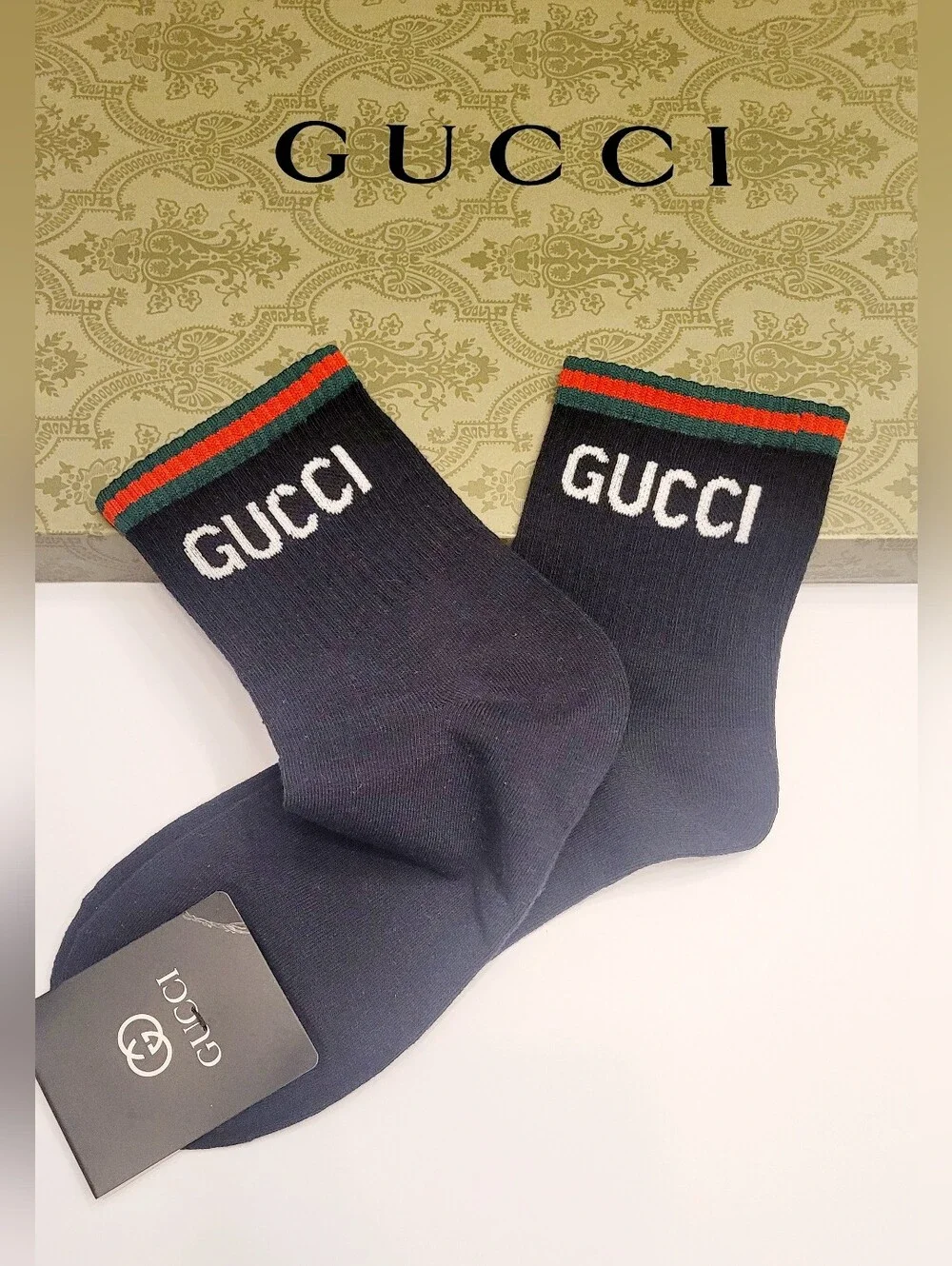 🇮🇹 Gucci Navy Crew 🧦Socks with Red and Green Stripe✨️